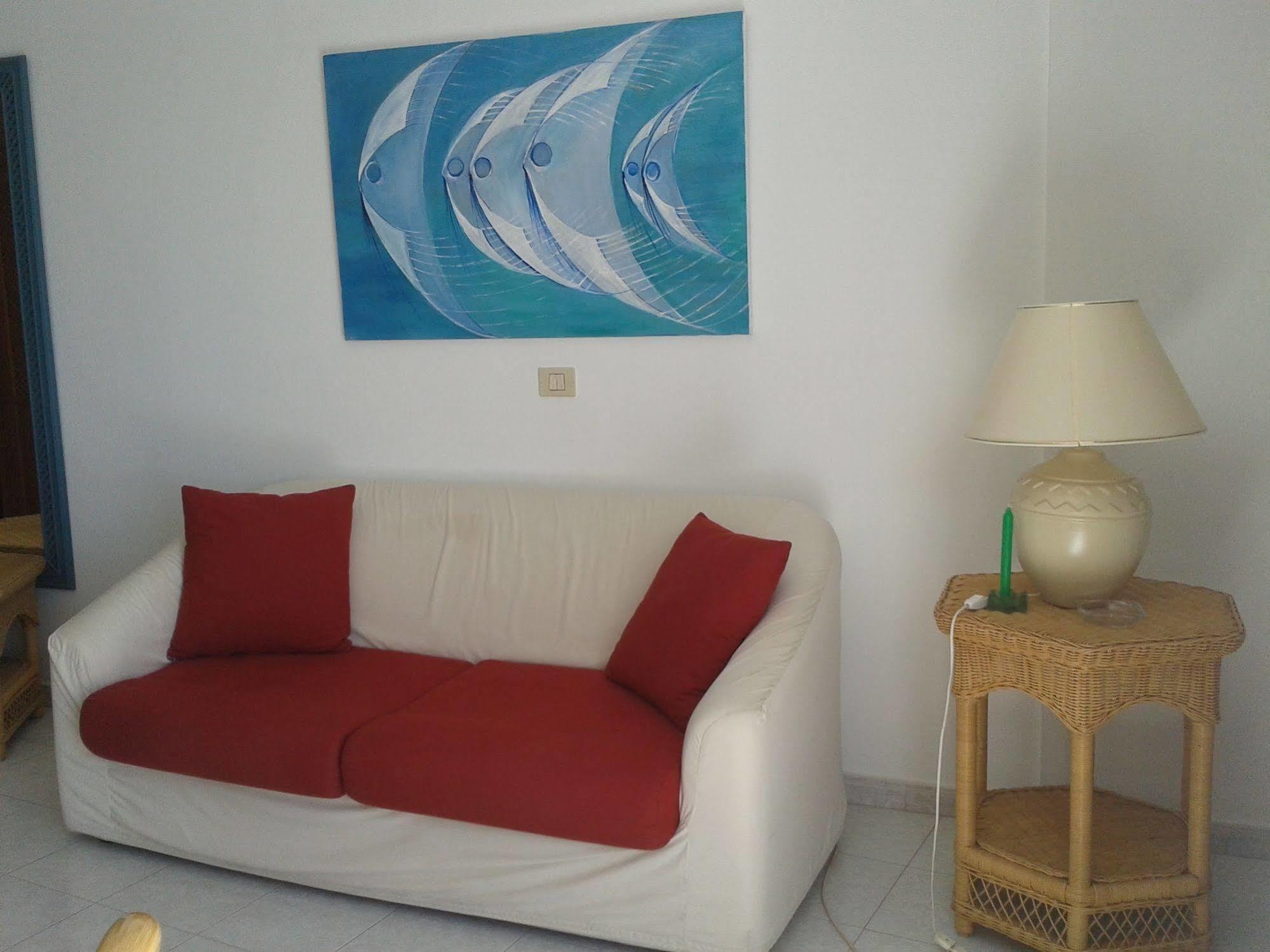 Apartamentos Playa Delphin Puerto De Naos Dış mekan fotoğraf