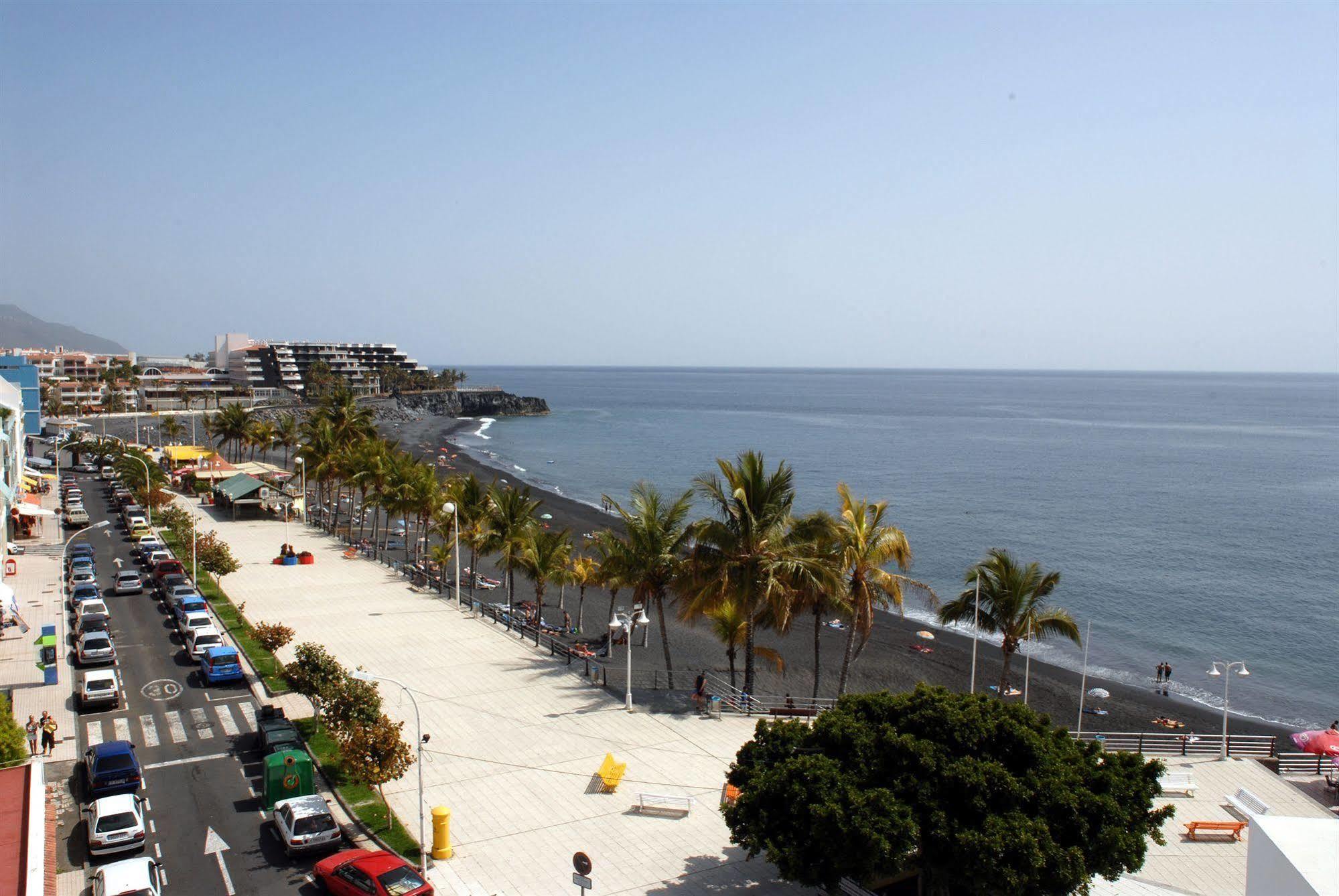 Apartamentos Playa Delphin Puerto De Naos Dış mekan fotoğraf